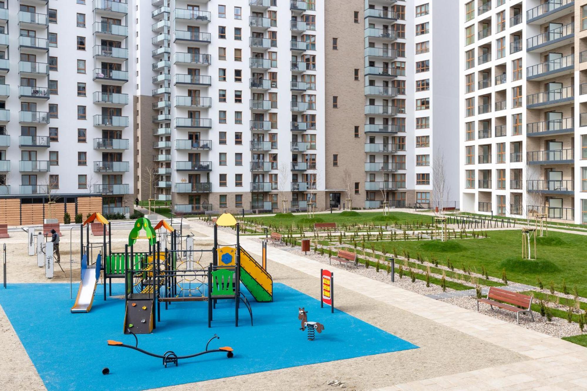 Nowa Letnica Comfortable Apartments With Balcony & Parking Gdansk By Noclegi Renters Exterior foto